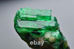 23.8 Ct Well Terminated Top Green Panjsher Panjsher Emerald Crystal Bunch @AFG