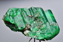 23.8 Ct Well Terminated Top Green Panjsher Panjsher Emerald Crystal Bunch @AFG