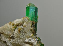 47 CT. Terminated Highest Quality Panjsher Emerald Clean Crystal, Bunch, Matrix