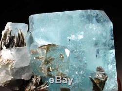 Huge 444 g Gem Aquamarine Crystal Cluster withMica, Nagar, Pakistan! AQ388