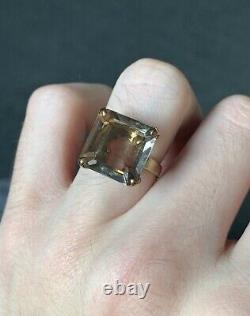Huge 9ct gold smokey quartz ring