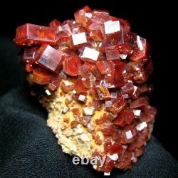 Vanadinite Crystal Cluster, Morocco-vamo9ie0109