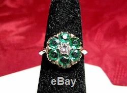 Vintage 10k Yellow Gold Lady's Elegant Green Crystal Flower Ring Size 5