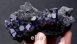144.2g Naturel Violet. Spécimen Minéral De Grappe De Quartz De Quartz De Fluorite Bleu