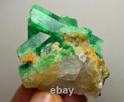 149 Ct. Pleine Terminée Top Vert Panjsher Emerald Énorme Cristaux Bunch, Quartz
