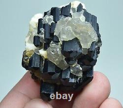 Amazing Black Tourmaline Crystal Bunch Avec Cristal De Quartz Sur La Matrice Feldspar 82 G