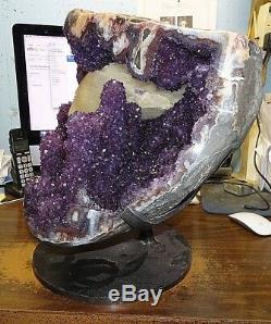 Améthyste Cristal Cluster Geode Uruguay Cathédrale Pleine Stalactites Stand Rare