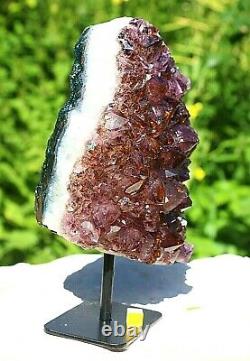 Améthyste Grand Amas De Géode De Cristal Sur Le Stand Natural Mineral Healing 1.9kg