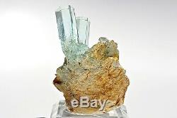 Aquamarine Cristal Cluster Sur La Matrice Gem Qualité Aqua Mineral Spécimen Namibie