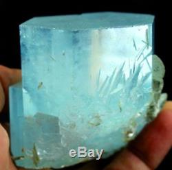 Cloche De Cristal Aigue-marine À Étages, 573 Gm, Terminée Gemmy & Natural Sky