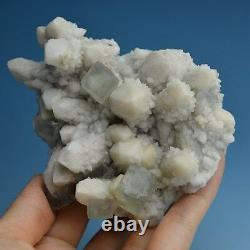 Cluster De Cristal De Quartz De Mongolie Intérieure Avec Fluorite Verte-fl0383