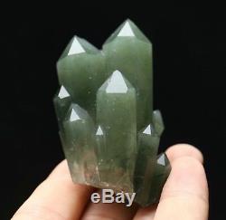 Échantillon Minéral De Grappes De Cristaux Verts D'une Beauté Naturelle De 115,8 G