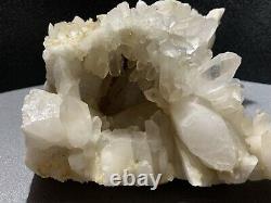 Énorme Amas De Cristal Quartz Arkansas Avec Grotte Sur Matrix 11+ Lbs