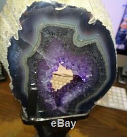 Lg. Améthyste Cristal Cluster Cathédrale Geode F / Uruguay Agate Slab Stand En Acier