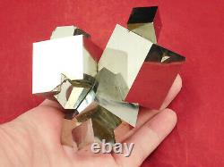 Neuf! Cubes De Cristal Pyrite 100% Naturels! Dans Un Cluster Énorme Espagne 794gr
