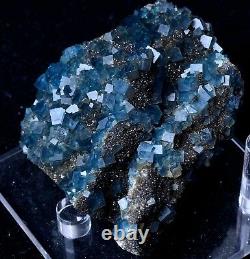 Nouveau Trouver Transparent Bleu Cube Fluorite Crystal Cluster Mineral Specimen 532g