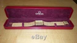 Omega Quartz 14k Solide Or Jaune Mens Watch