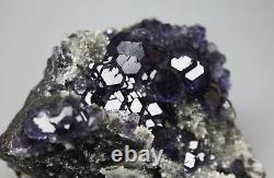 Pourpre Naturelle. Bleu Fluorite Quartz Cristal Cluster Mineral Specimen/ Chine