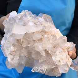 Spécimen de grappe de cristal de quartz clair naturel de 2470g pour la guérison HH2022