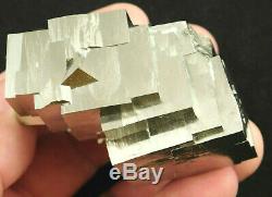 Un Grand Fou Looking 100% Naturel Stepped Pyrite Cristal Cube Cluster Espagne 361gr